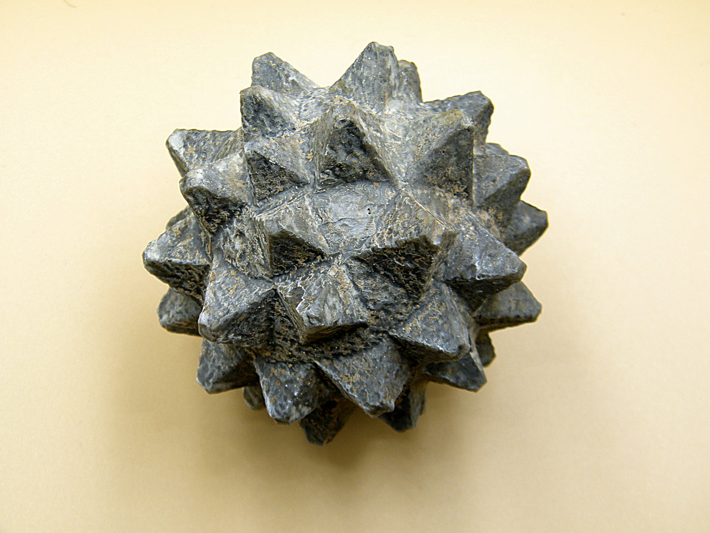 Custom made resin replica of Petrosphere · Stone ball, artefact / Natural size Opt.3 - GB-3D