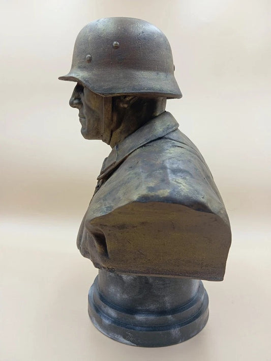 Bust of German Soldier - WW2 - Bronze color - Replica